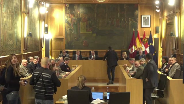 poster PLENO EXTRA DE PRESUPUESTOS DEL 28 DE NOVIEMBRE DE 2025